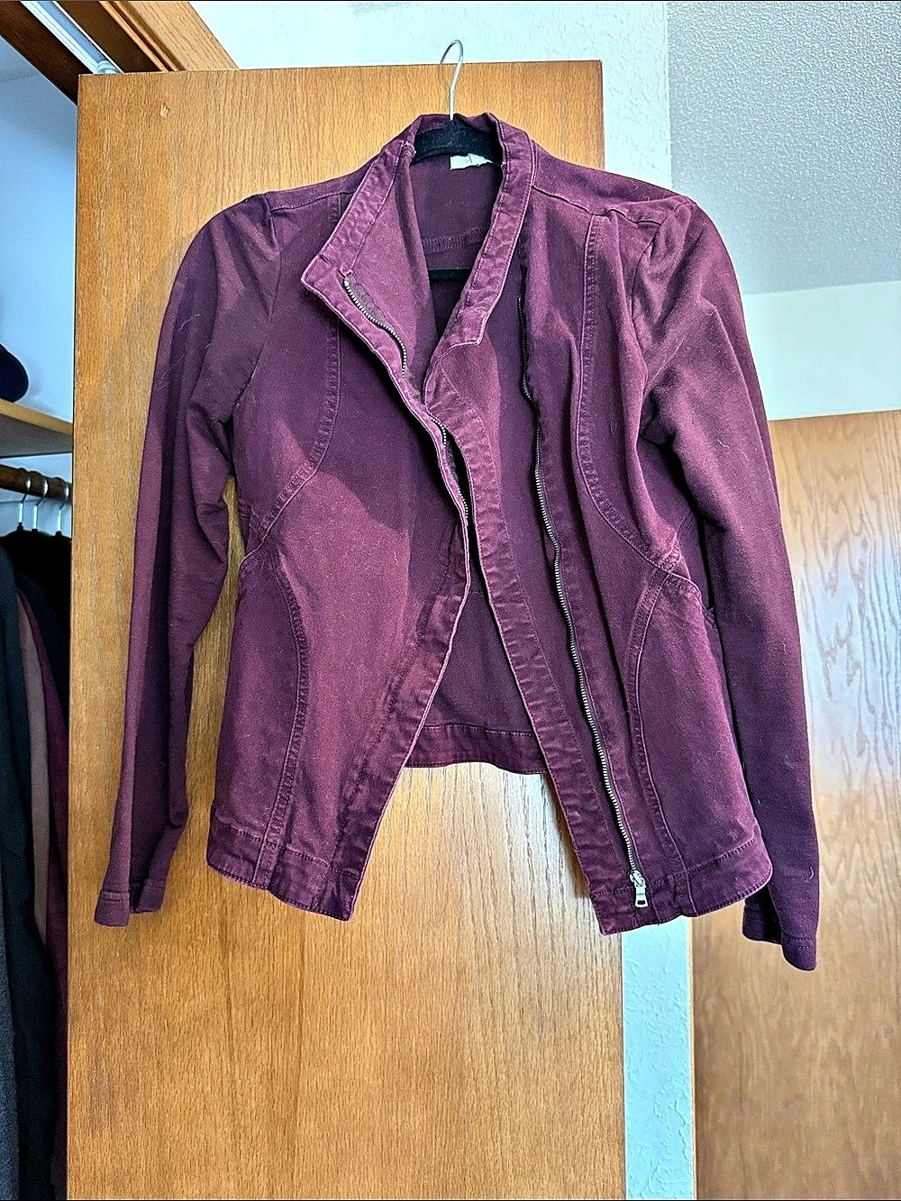 Women's Utility Jacket in Purple